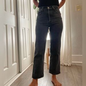 Levi’s Ribcage Ankle Straight Jeans
